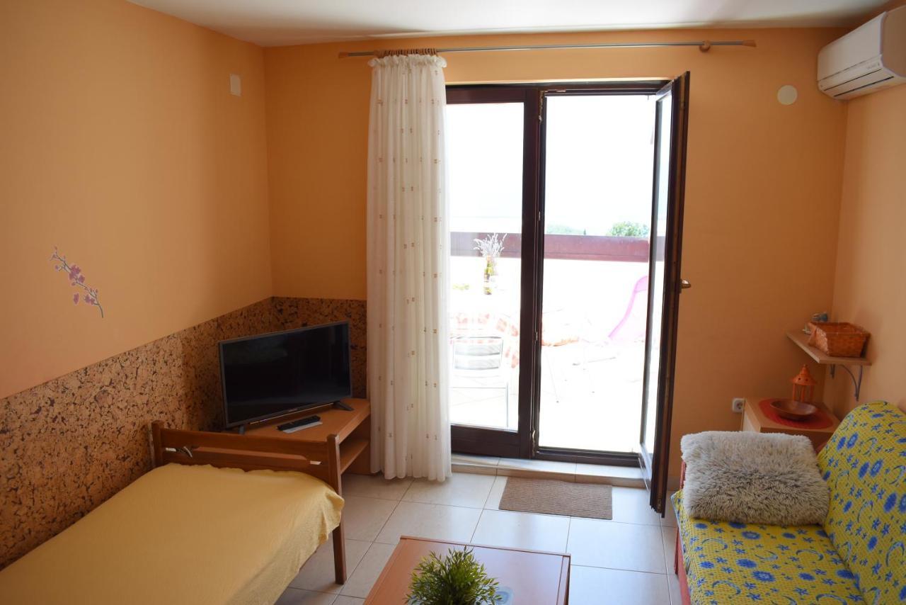 Apartments Pine Diver Pinezići Dış mekan fotoğraf