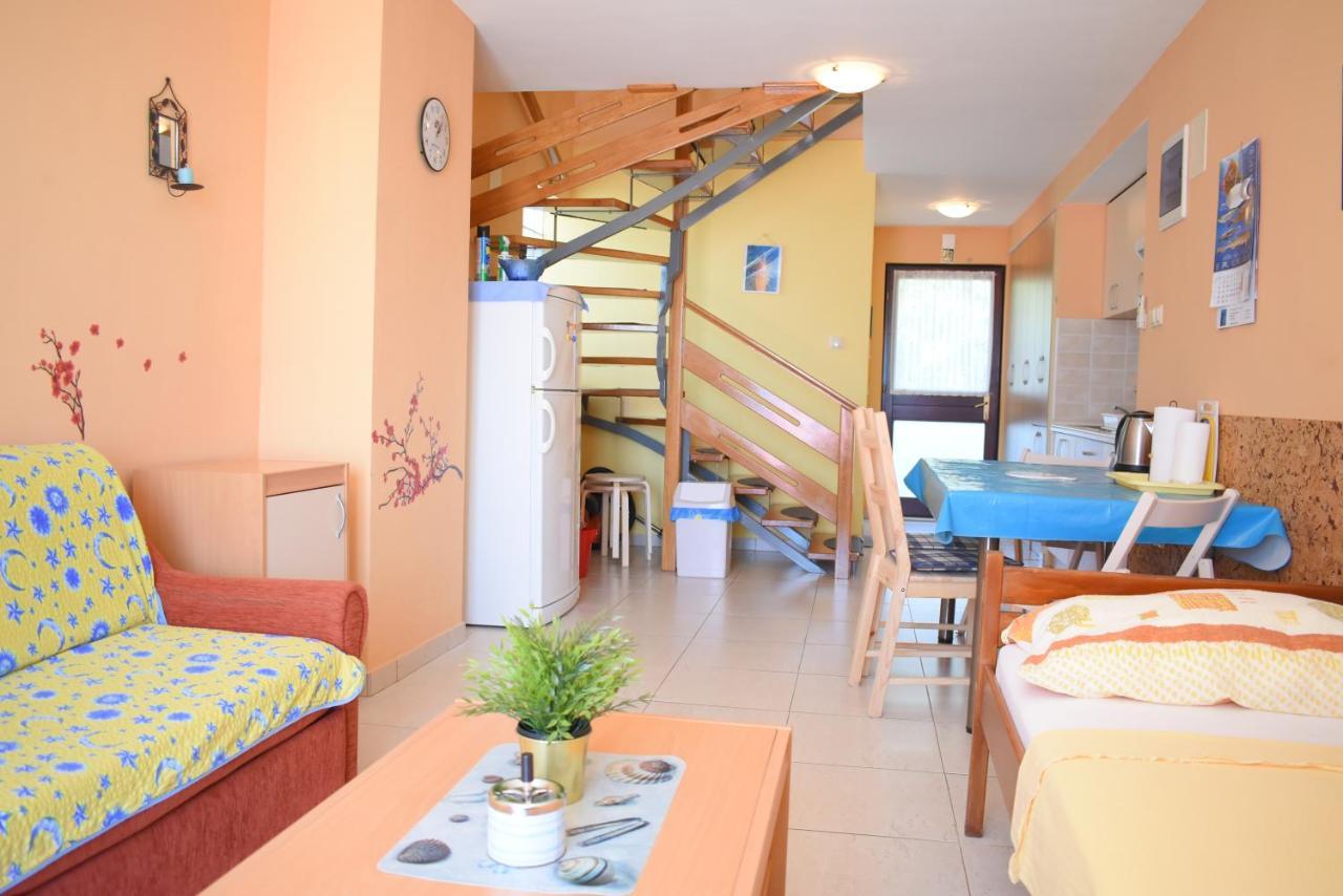 Apartments Pine Diver Pinezići Dış mekan fotoğraf